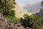 Descente de El Cedro à Hermigua par un sentier abrupte
