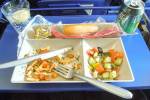 Le repas dans l'avion.